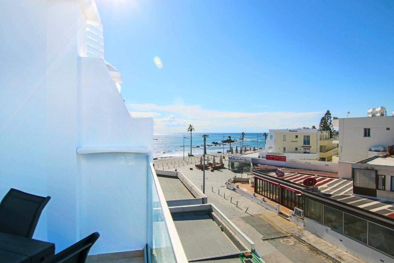 Phaedrus Living Seaside Residence Lighthouse 70 Paphos Exterior photo