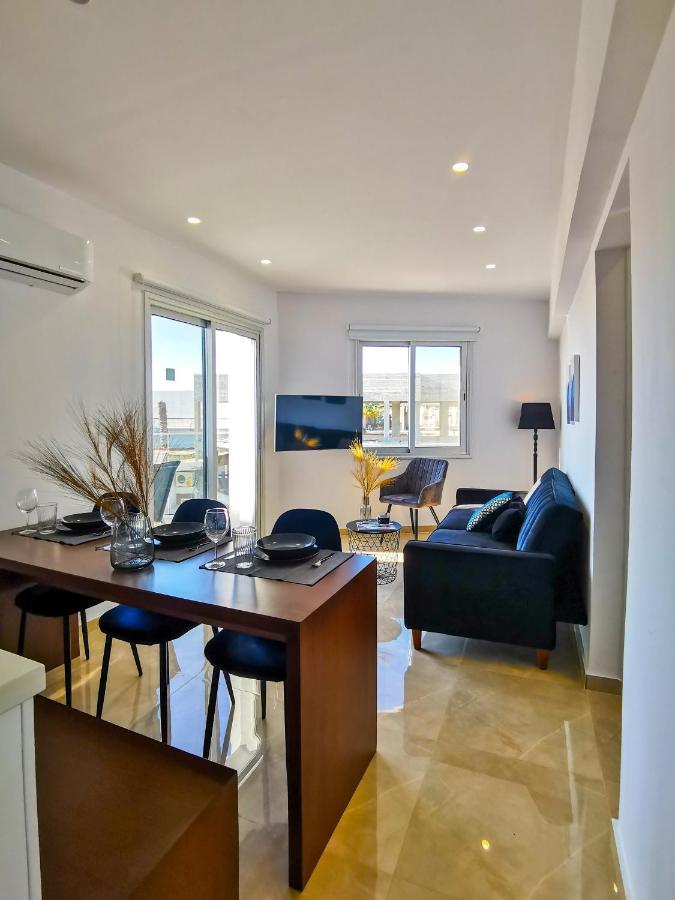 Phaedrus Living Seaside Residence Lighthouse 70 Paphos Exterior photo